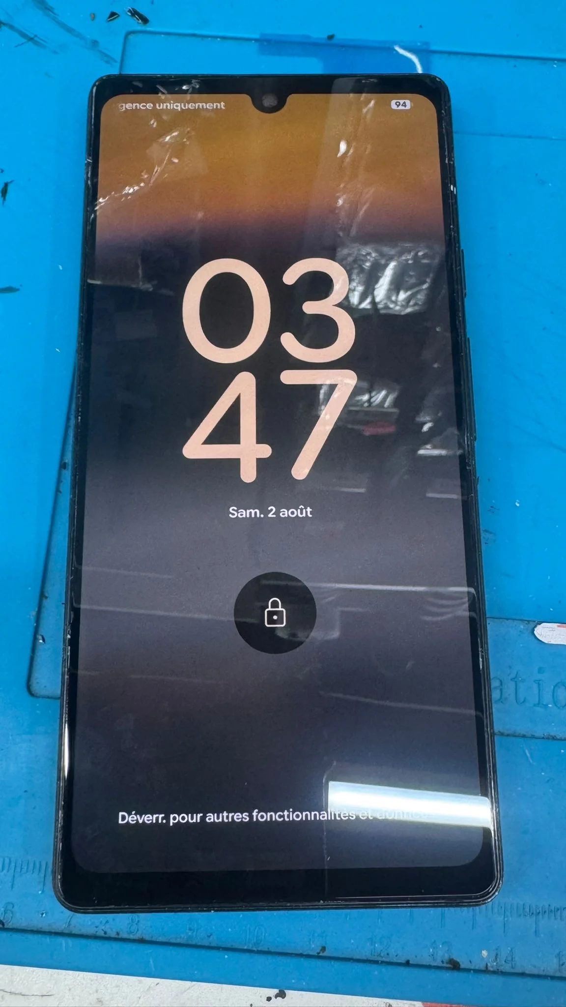 Réparation écran Google Pixel 6A neuf - Résultat final après intervention domicile Hauts-de-Seine 92